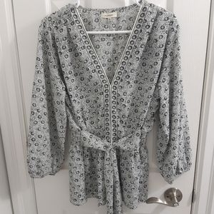 Max Studio Crepe 3/4 Sleeve Tie Front Blouse